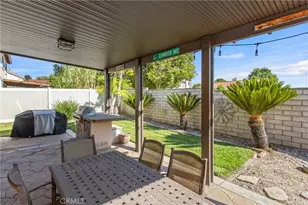 28575 Cherokee Rose, Highland, CA 92346 - Photo 29