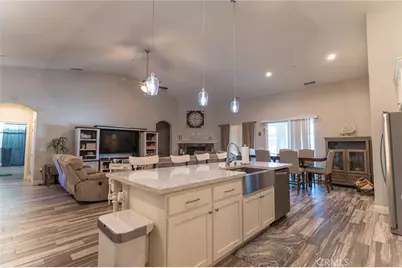 14978 Palm, Hesperia, CA 92345 - Photo 15