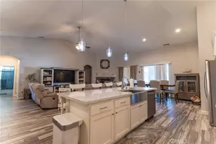 14978 Palm, Hesperia, CA 92345 - Photo 15