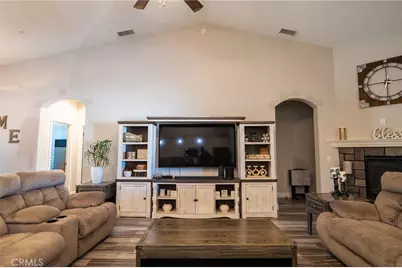 14978 Palm, Hesperia, CA 92345 - Photo 17