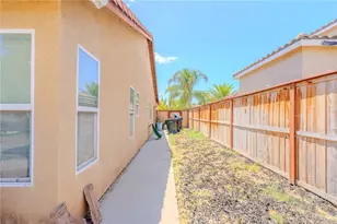 32843 Sandal Wood, Lake Elsinore, CA 92530 - Photo 9
