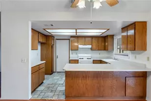 10966 Neola Rd, Apple Valley, CA 92308 - Photo 9