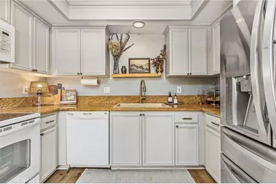 1456 Chalgrove #C, Corona, CA 92882 - Photo 3