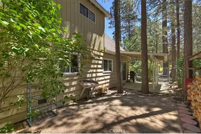 336 E Aeroplane Boulevard, Big Bear City, CA 92314 - Photo 31