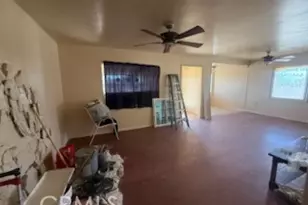 36827 Hillview Rd, Hinkley, CA 92347 - Photo 5