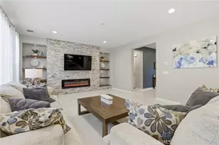 35416 Oakstone Creek Ct, Winchester, CA 92596 - Photo 7