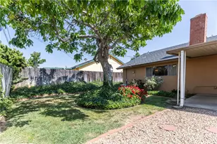 35250 Santa Rosa Dr, Yucaipa, CA 92399 - Photo 7