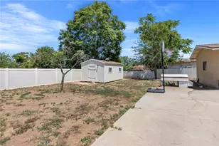 13348 5th, Yucaipa, CA 92399 - Photo 45