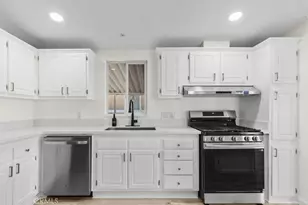 324 Magpie Ln, Fountain Valley, CA 92708 - Photo 5