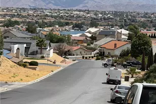 17735 Vista Point, Victorville, CA 92395 - Photo 3