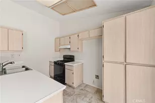 14626 Kelly, Adelanto, CA 92301 - Photo 9