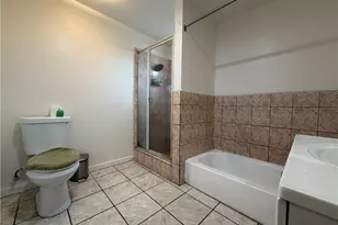 1249 W 90th Pl, Los Angeles, CA 90044 - Photo 15