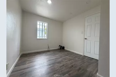 1249 W 90th Place, Los Angeles, CA 90044 - Photo 13