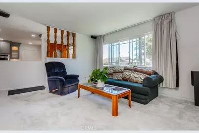 9331 La Cortinilla Avenue, Fountain Valley, CA 92708 - Photo 5