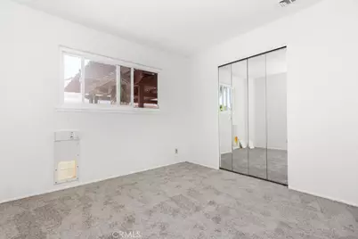 9331 La Cortinilla Avenue, Fountain Valley, CA 92708 - Photo 17
