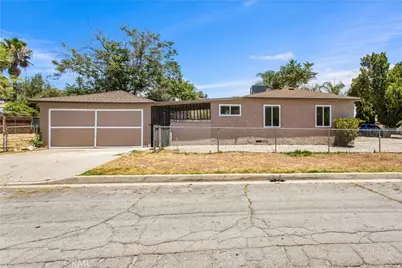 202 E 18th Street, San Bernardino, CA 92404 - Photo 37