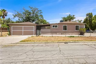 202 E 18th St, San Bernardino, CA 92404 - Photo 37