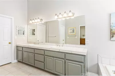 13747 Meadow View Lane, Yucaipa, CA 92399 - Photo 33