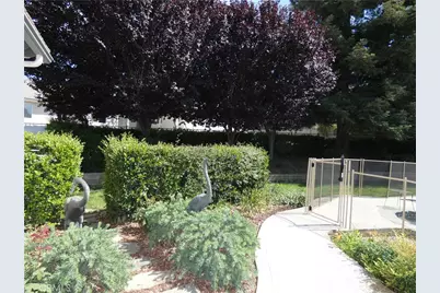 13747 Meadow View Lane, Yucaipa, CA 92399 - Photo 11