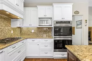 13747 Meadow View Ln, Yucaipa, CA 92399 - Photo 15
