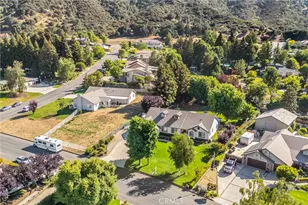 13747 Meadow View Ln, Yucaipa, CA 92399 - Photo 47