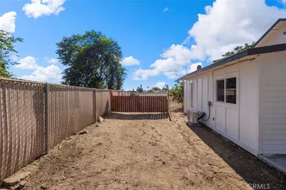 10269 Live Oak Avenue, Cherry Valley, CA 92223 - Photo 15