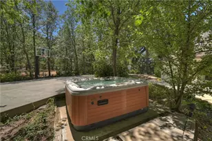 28411 N Shore Rd, Lake Arrowhead, CA 92352 - Photo 51