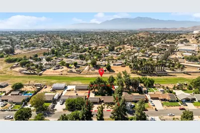 9447 Stirrup Street, Jurupa Valley, CA 92509 - Photo 39