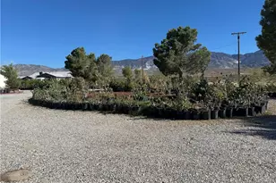 9181 Visalia, Lucerne Valley, CA 92356 - Photo 13