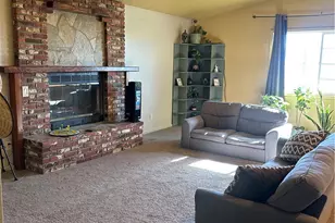 9181 Visalia, Lucerne Valley, CA 92356 - Photo 23