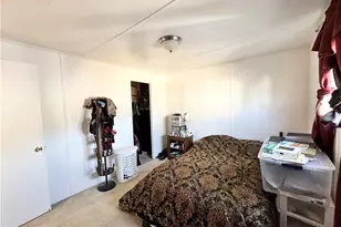 35011 Ave E, Yucaipa, CA 92399 - Photo 9