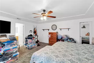 17908 Yucca, Hesperia, CA 92345 - Photo 9