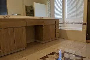 15559 Sharon Ct, Fontana, CA 92336 - Photo 13