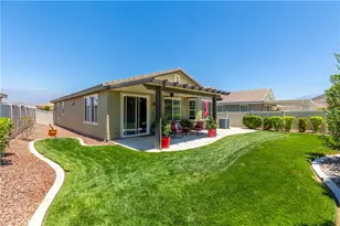 371 Song Bird, Beaumont, CA 92223 - Photo 19