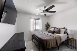 18054 Granada, Fontana, CA 92335 - Photo 27