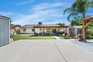 18054 Granada, Fontana, CA 92335 - Photo 7