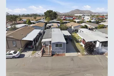 10701 Cedar Ave #217, Bloomington, CA 92316 - Photo 29