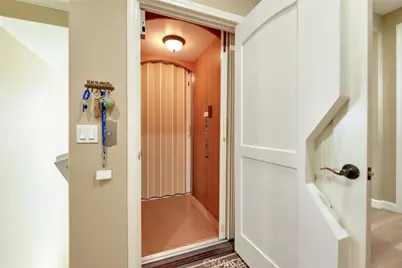 8906 Cuyamaca, Corona, CA 92883 - Photo 7