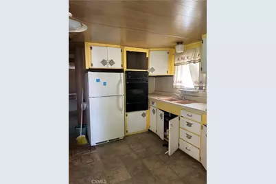721 N Sunset Avenue #121, Banning, CA 92220 - Photo 11