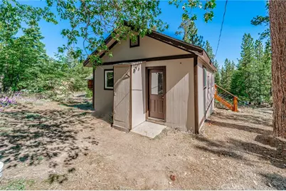872 Hill, Big Bear Lake, CA 92315 - Photo 47