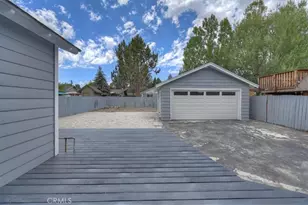 913 Sequoia Dr, Big Bear City, CA 92314 - Photo 21