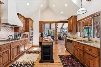 830 Zurich Drive, Lake Arrowhead, CA 92352 - Photo 15