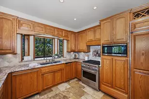 26077 Walnut Hills, Lake Arrowhead, CA 92352 - Photo 11