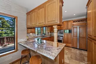 26077 Walnut Hills, Lake Arrowhead, CA 92352 - Photo 9