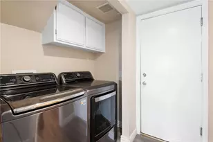 11528 Aberdeen Dr, Fontana, CA 92337 - Photo 23