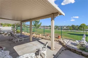 34301 Sherwood, Yucaipa, CA 92399 - Photo 35