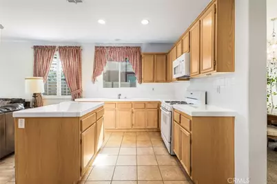 34301 Sherwood, Yucaipa, CA 92399 - Photo 19
