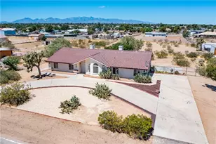 10658 9th Ave, Hesperia, CA 92345 - Photo 5
