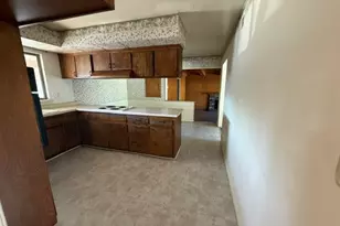 13282 Loretta Dr, Santa Ana, CA 92705 - Photo 3