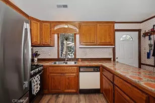 32988 Arrowbear Dr, Arrowbear, CA 92382 - Photo 15